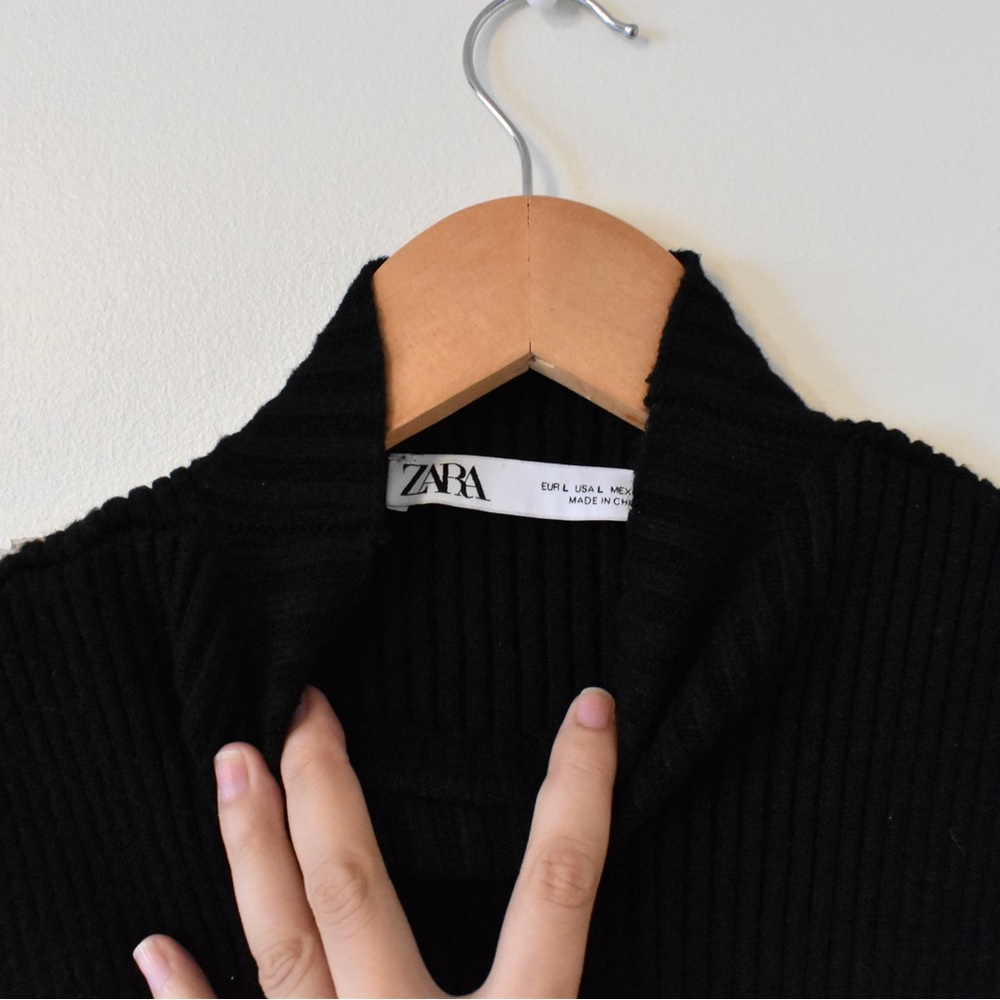 Zara Ribbed Knit Top - Picture 2 of 2